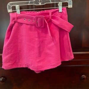 DO + BE Skort